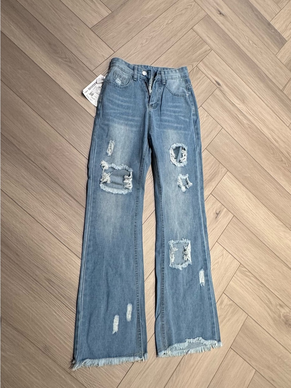 Distressed Light Blue Wide-Leg Women's Jeans